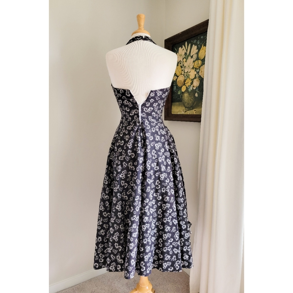 90s Black Floral Sweetheart Halter Open Back 1990 Vintage Fit & Flare Midi Dress - Picture 9 of 10